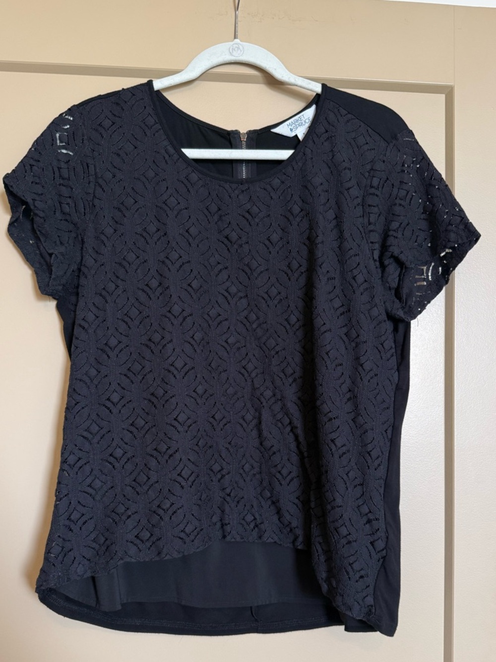 Market & Spruce Black Short Sleeve Lace Overlay Top